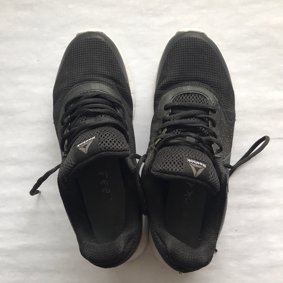 reebok instalite lux running shoes